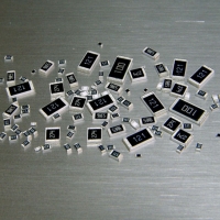 厚聲高精度薄膜晶片電阻TC系列