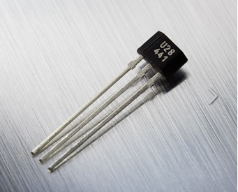 Melexis邁來芯US2882雙極霍爾效應(yīng)開關(guān)