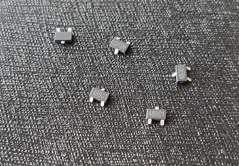 megntek麥歌恩微電子MT8252智能水表霍爾元件開關